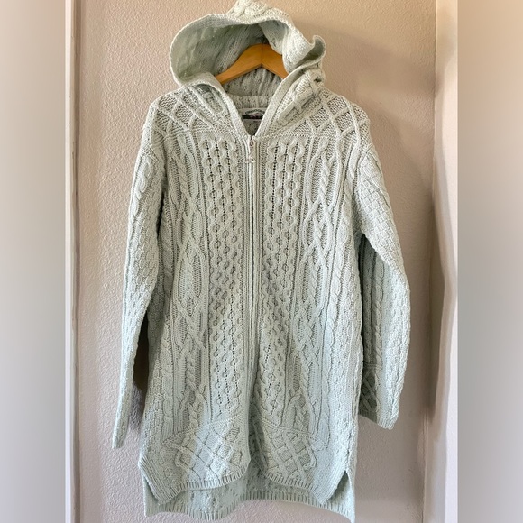 Aran Crafts Sweaters - Aran Crafts Ireland 100% merino wool light green long zip up cardigan sweater S